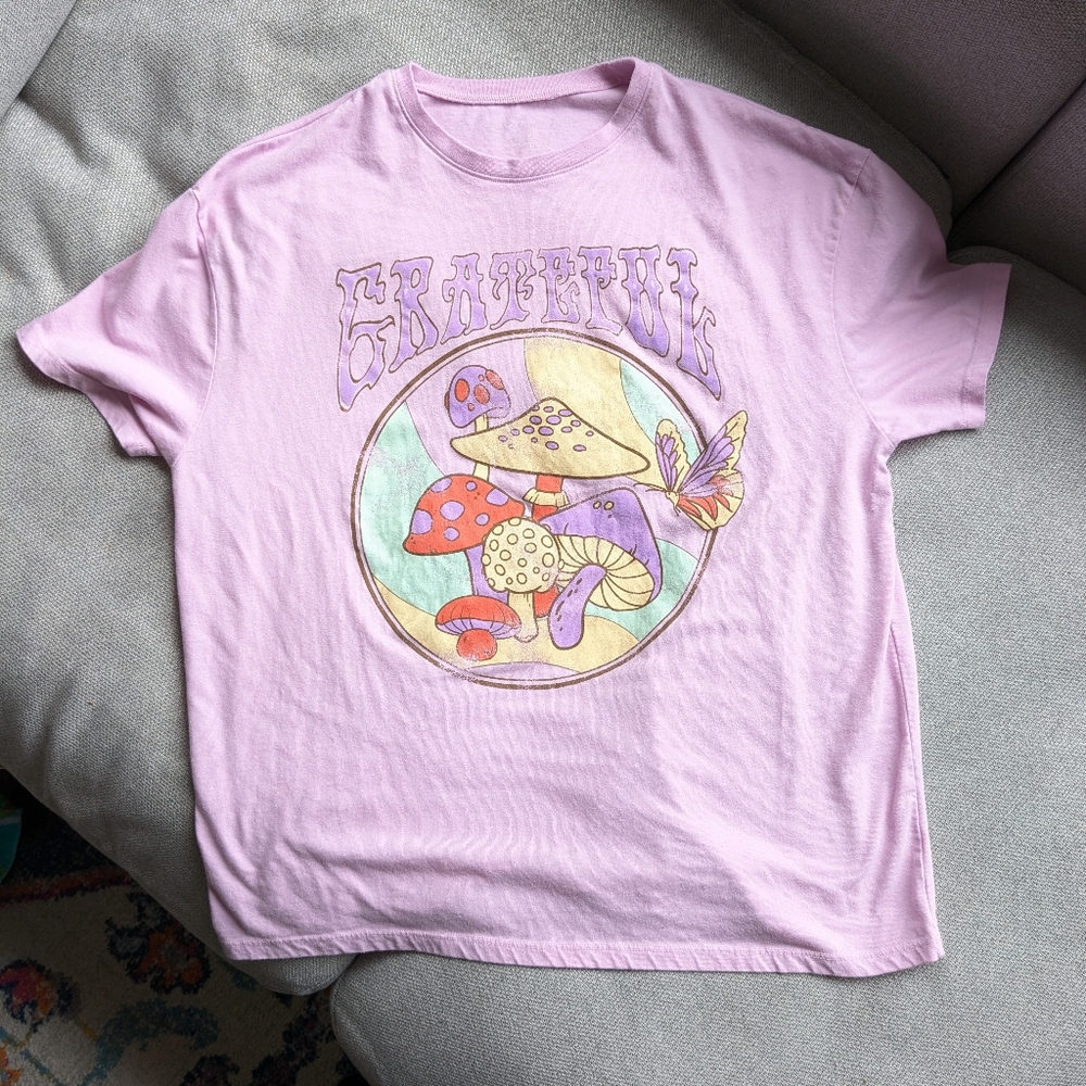 Grayson Threads Lavendar Grateful Dead Mushroom Graphic T-Shirt Womens Medium